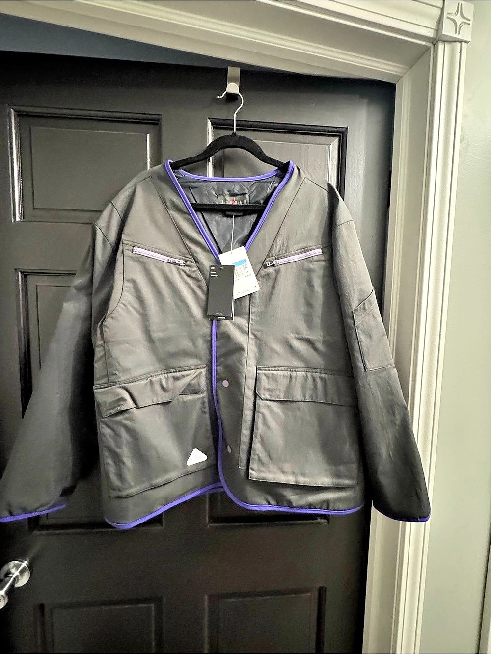 Jordan Flight Black & Purple Jacket Size Medium NWT